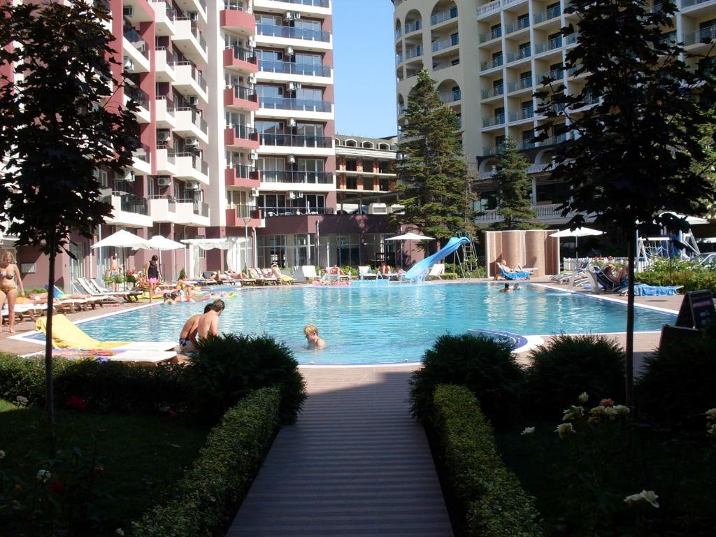 Admiral Plaza Hotel ซันนีบีช ภายนอก รูปภาพ